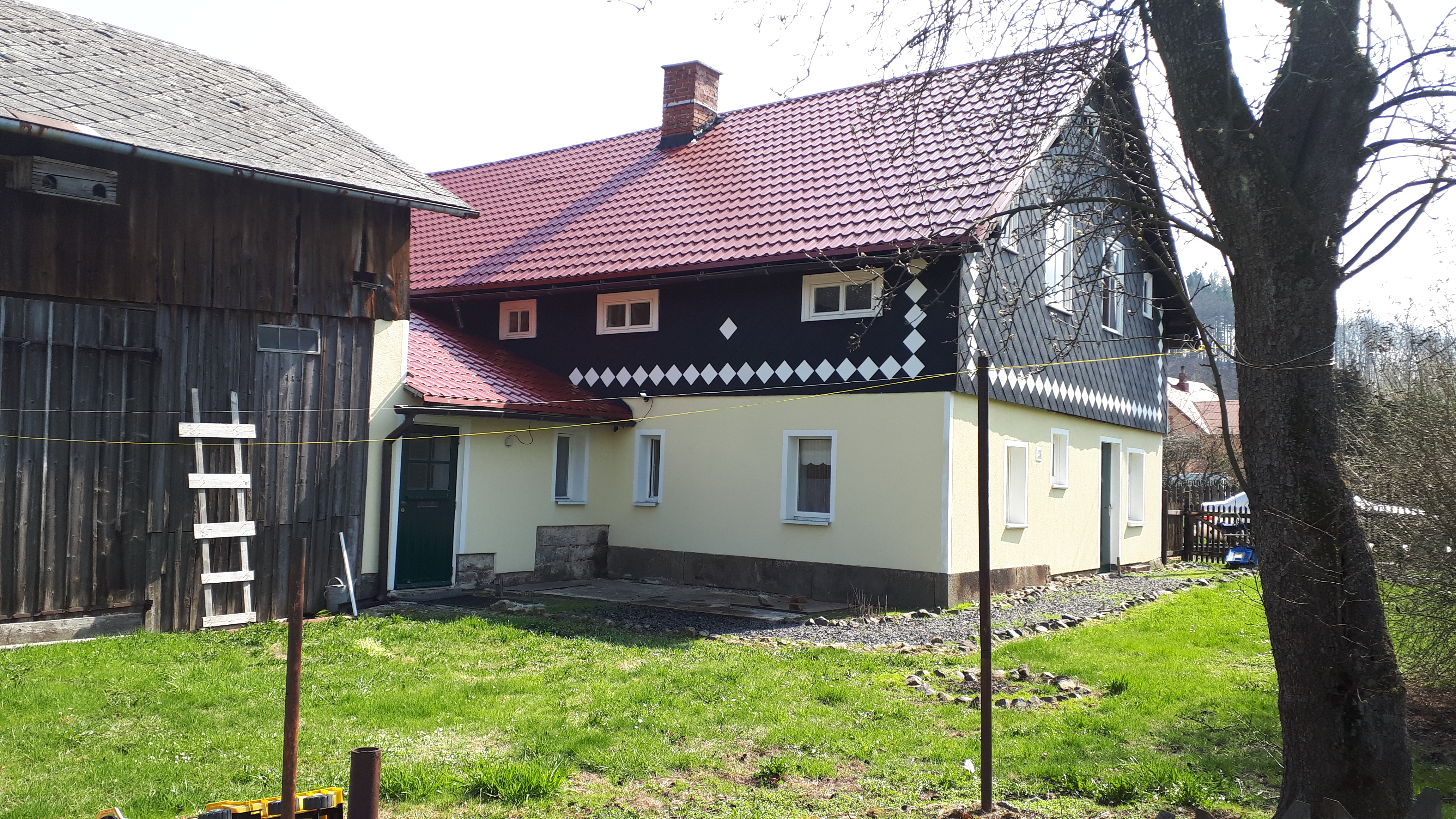 Huis te koop in Mikulasovice, zeer idyllisch.